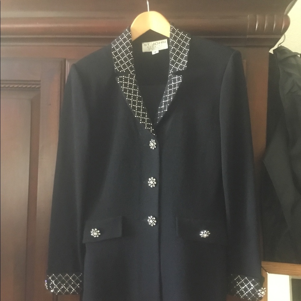 St. John evening black & silver knit pant suit - Picture 3 of 6